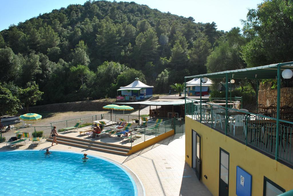 Camping Village Canapai Rio Marina Eksteriør billede