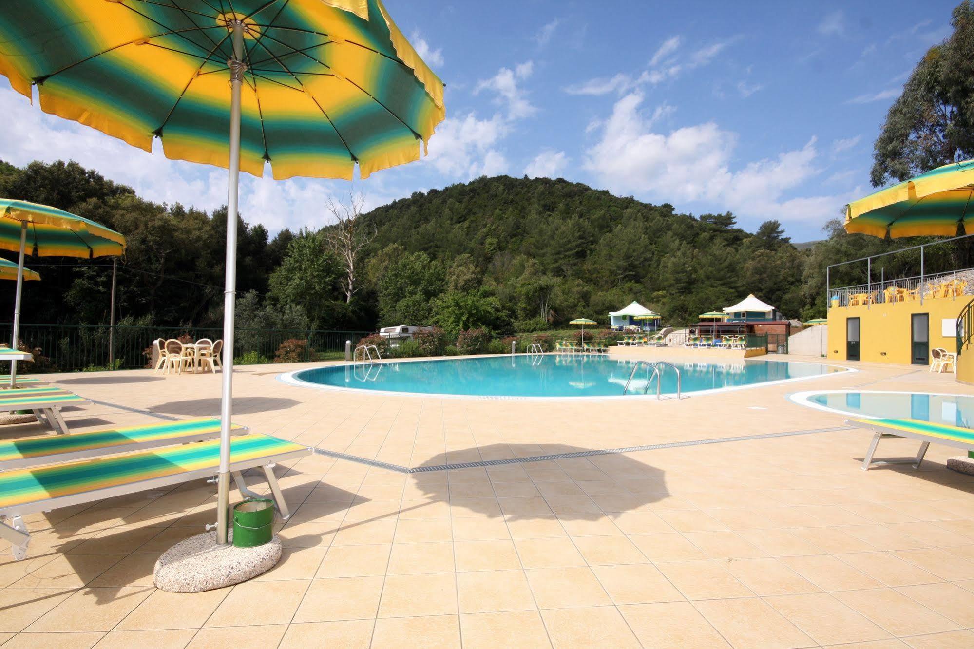 Camping Village Canapai Rio Marina Eksteriør billede